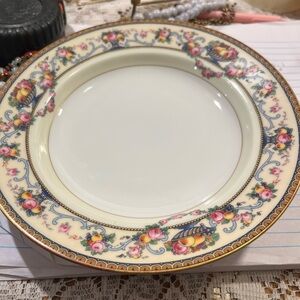 Floral Patterned Dinner Plate